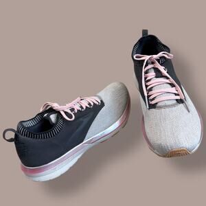 Brooks Ricochet DNA AMP Womens Size 10 Sneakers Athletic Shoes Gray Pink Black